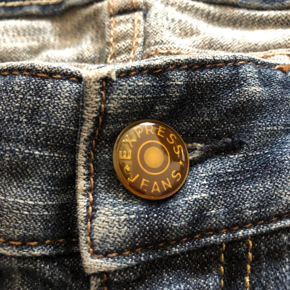 Express Low Waist Straight Leg Jeans Size 8R - Picture 4 of 7